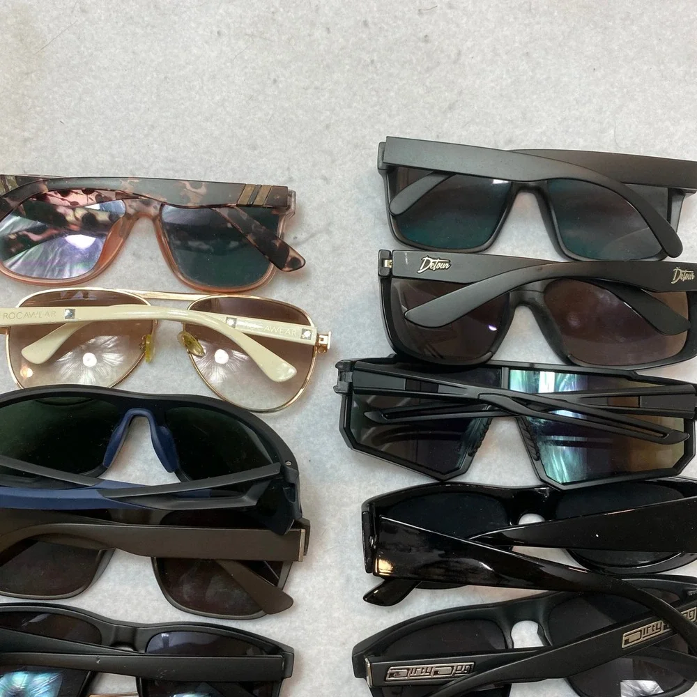 Lot Of 20 Unbranded Sunglasses Mixed Brands OS Multicolor Sport Retro Bundle